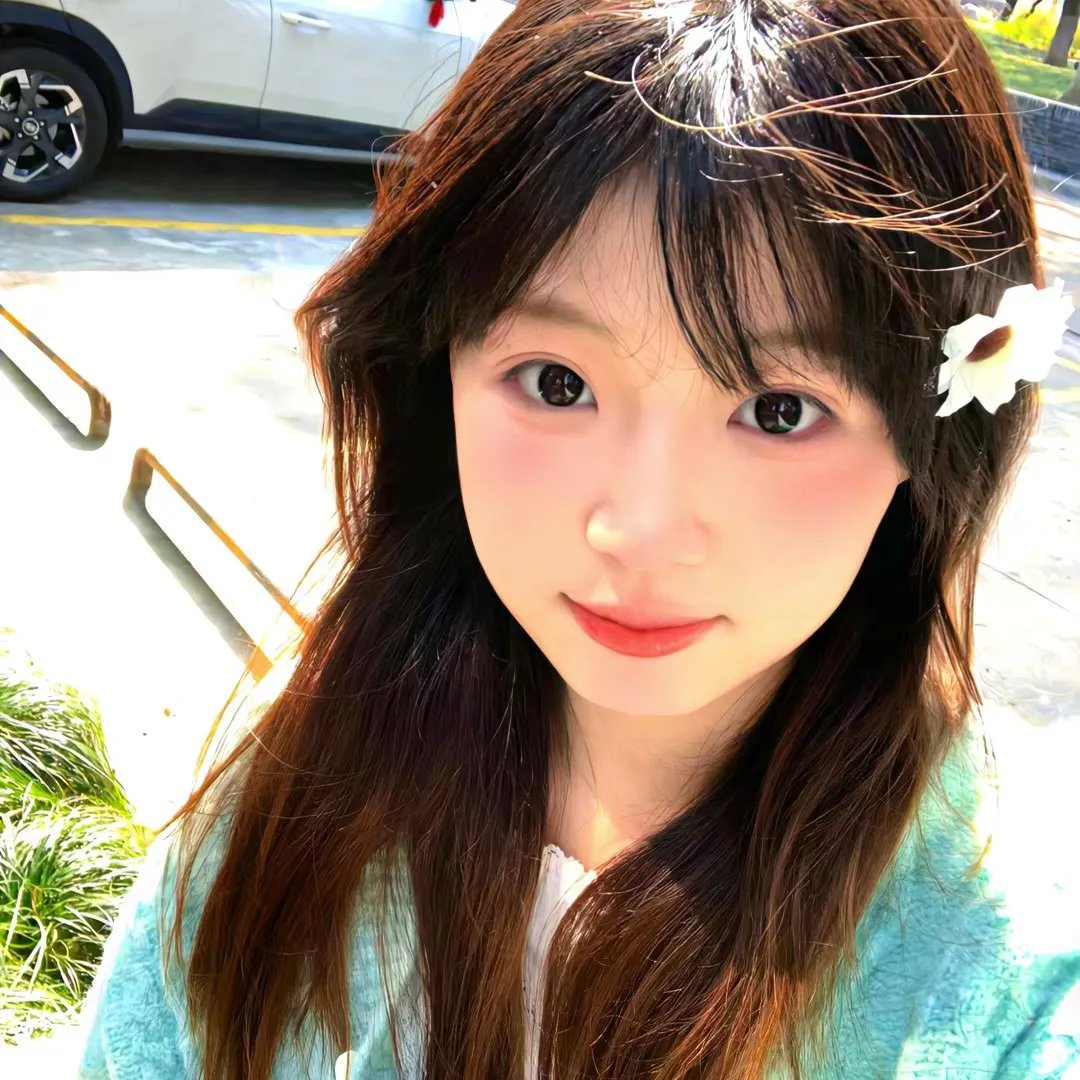 她说